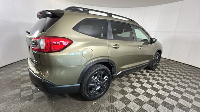 Used 2024 Subaru Ascent Onyx Edition AWD/4WD image 2