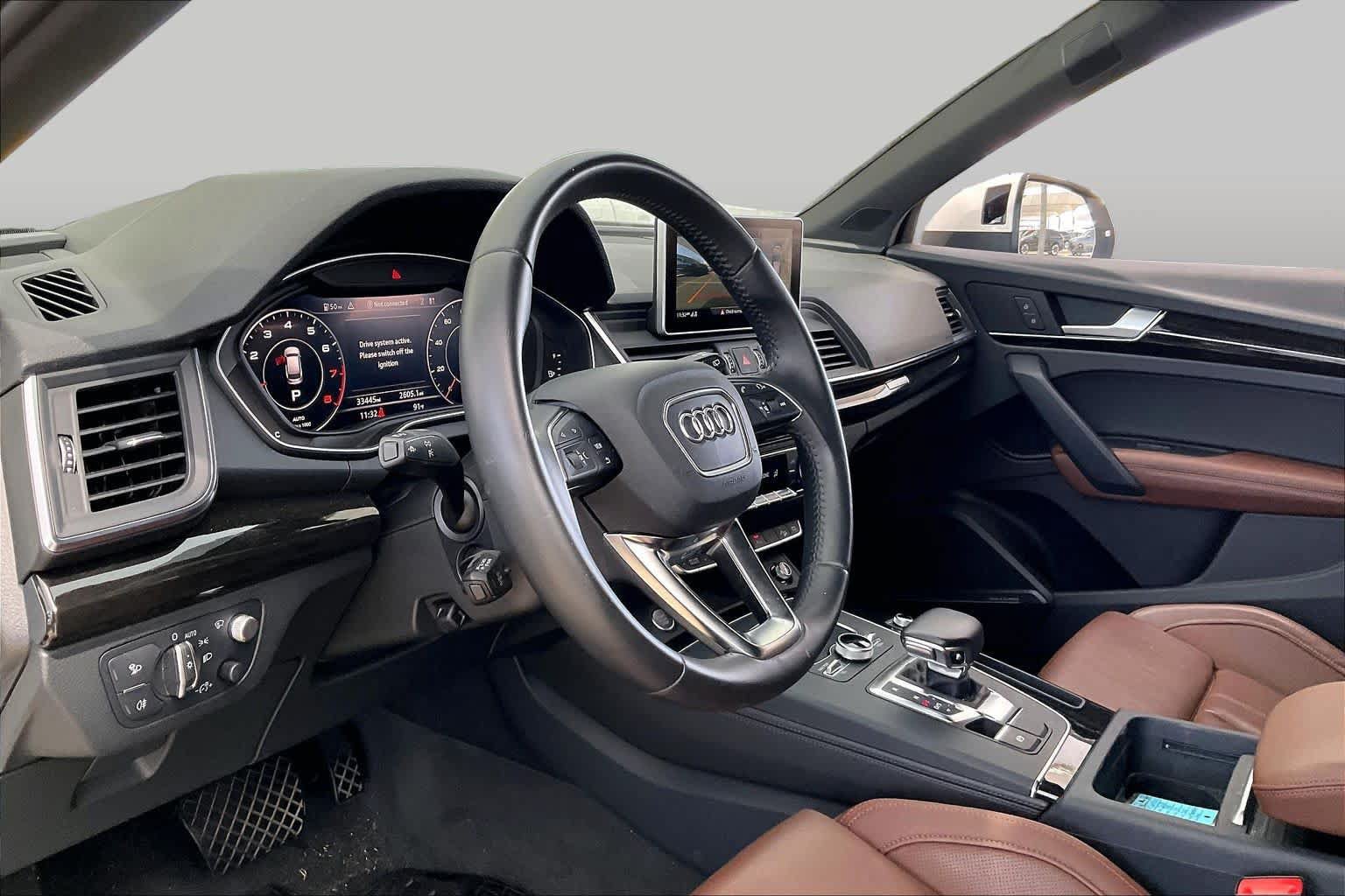 Used 2019 Audi Q5 Prestige w/ Prestige Package AWD/4WD image 18