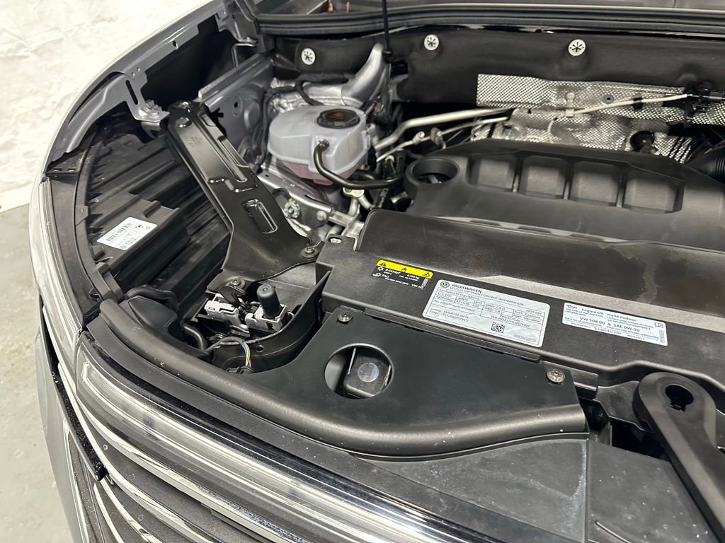 Used 2025 Volkswagen Atlas SE AWD/4WD image 70