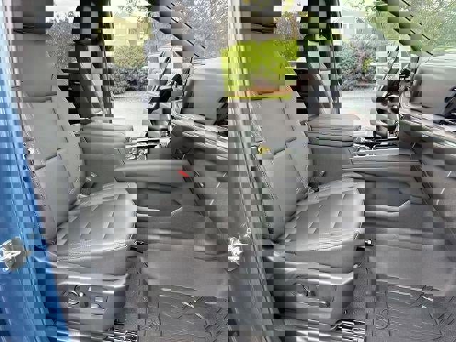 New 2026 Chevrolet Suburban LT w/ Comfort Package image 28