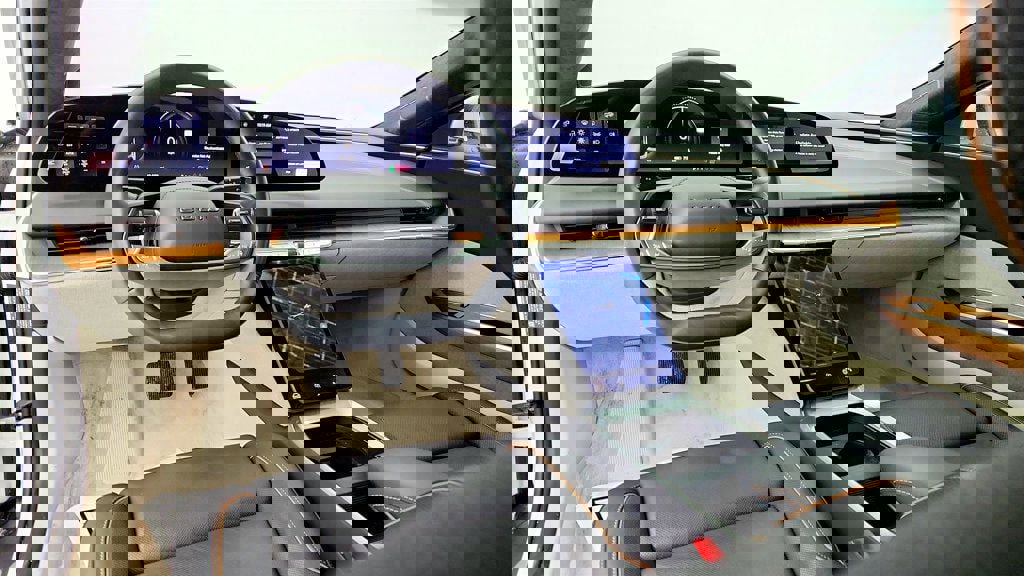 Used 2023 Lucid Air Touring image 13