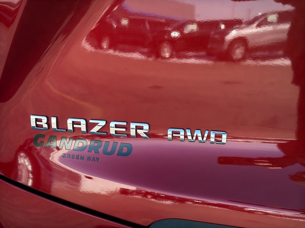 Used 2023 Chevrolet Blazer LT w/ Driver Confidence Package image 8