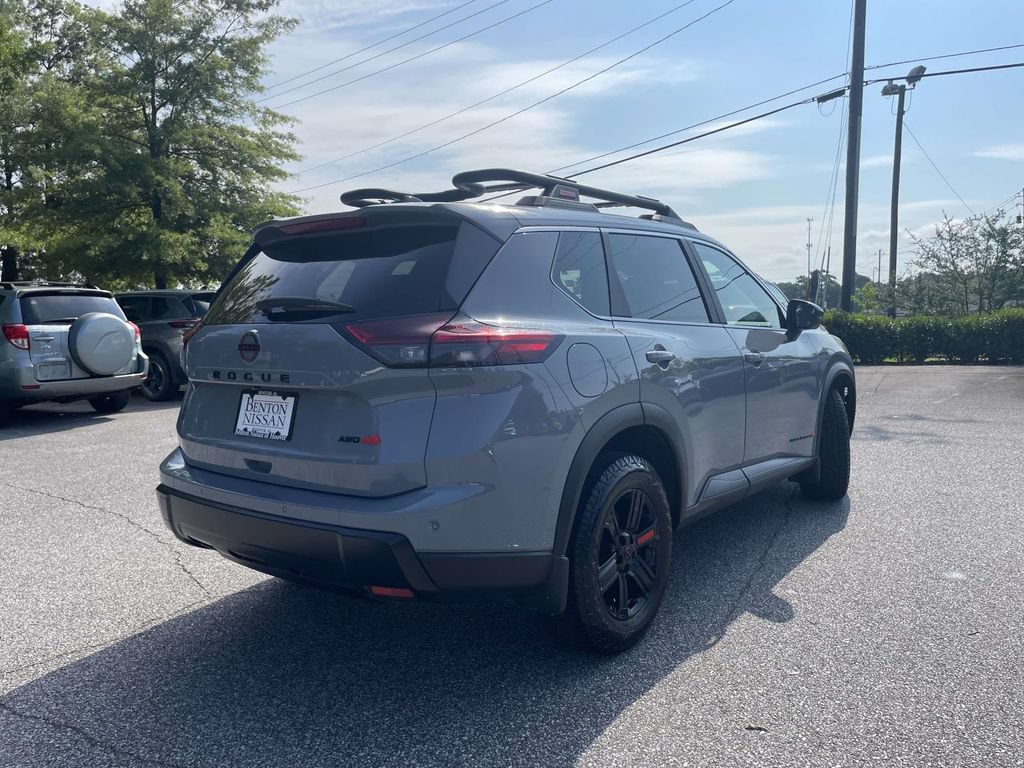 Used 2025 Nissan Rogue SV w/ Rock Creek Premium Package AWD/4WD image 3