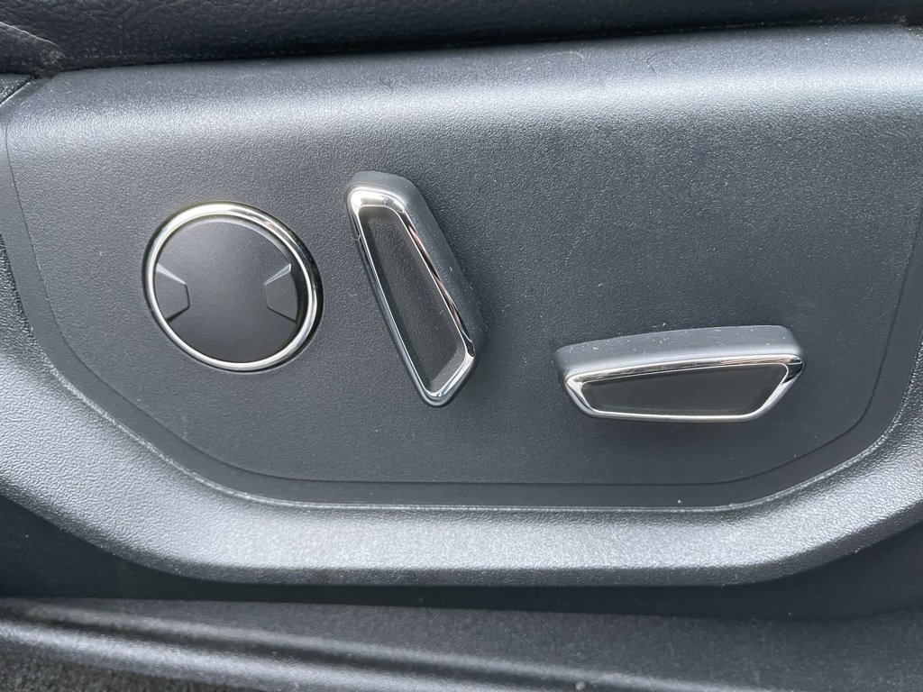 Used 2017 Ford F350 Lariat w/ Lariat Ultimate Package image 27