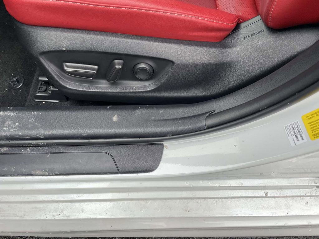 Used 2023 Toyota Camry XSE image 29