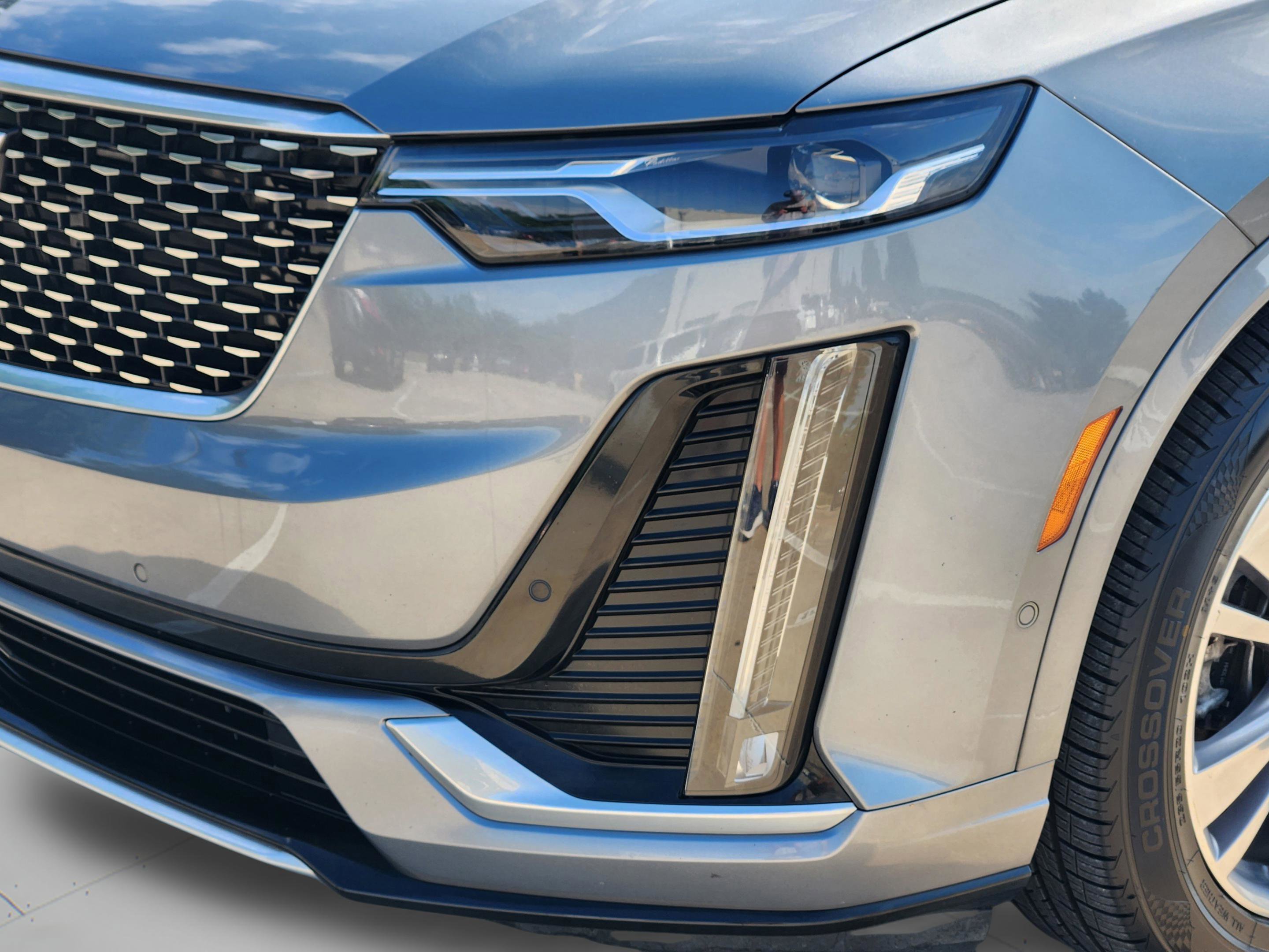 Used 2021 Cadillac XT6 Premium Luxury FWD image 36