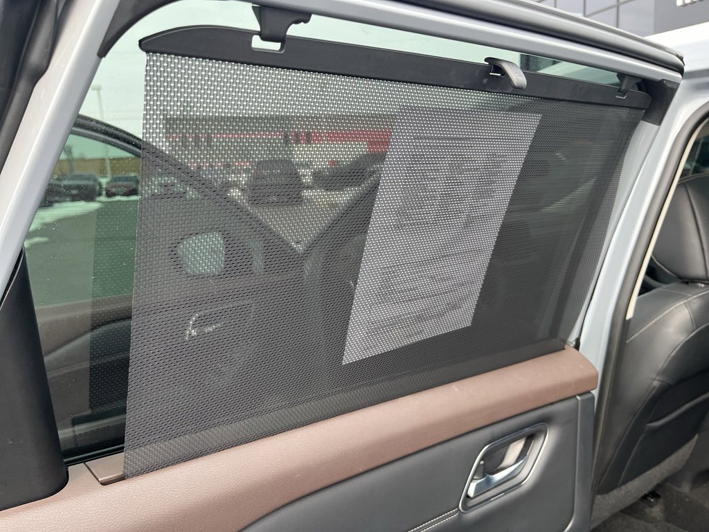 Used 2021 Nissan Rogue SL w/ Premium Package image 27