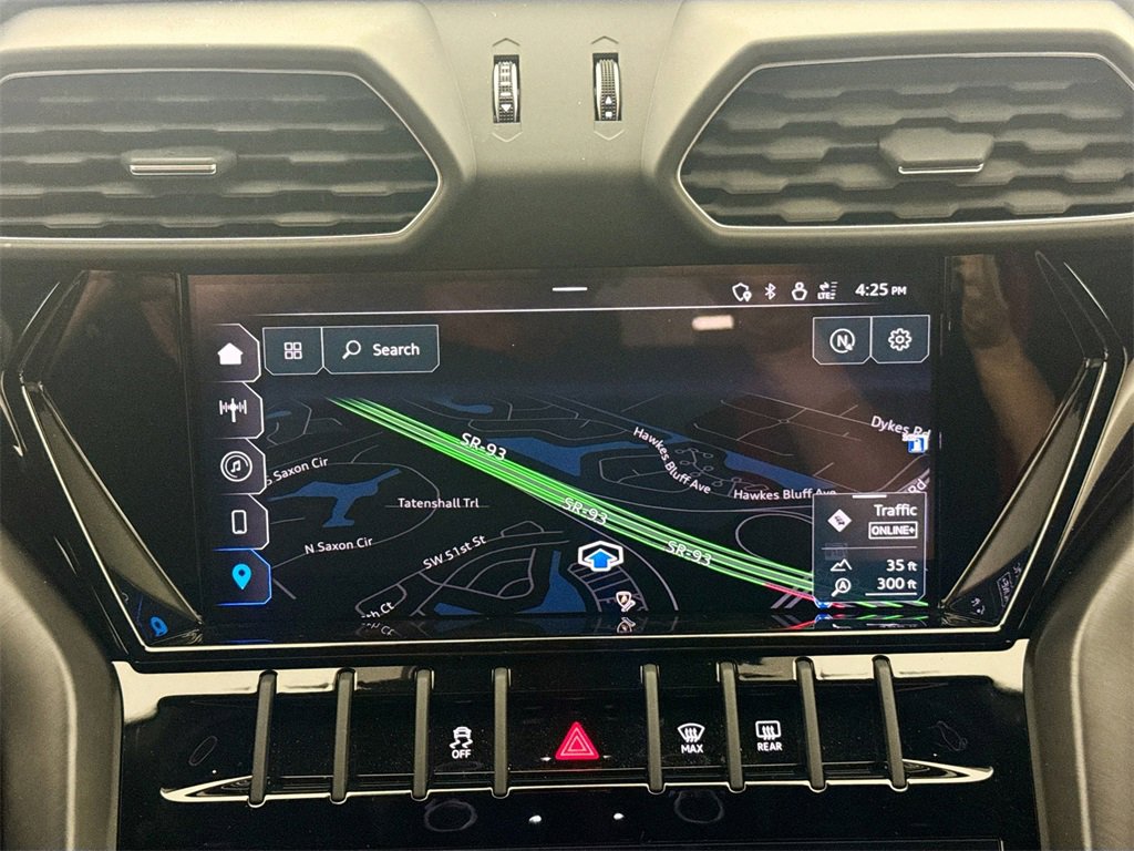 Used 2024 Lamborghini Urus S image 13