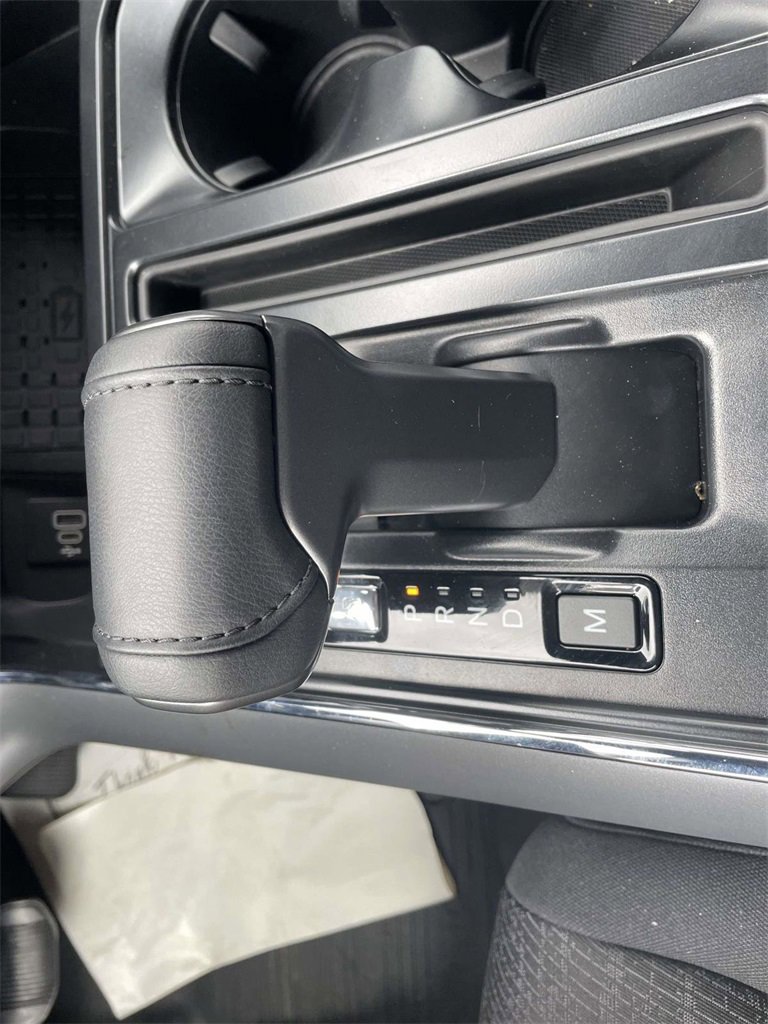 New 2025 Ford F150 XLT w/ Equipment Group 302A MID image 31