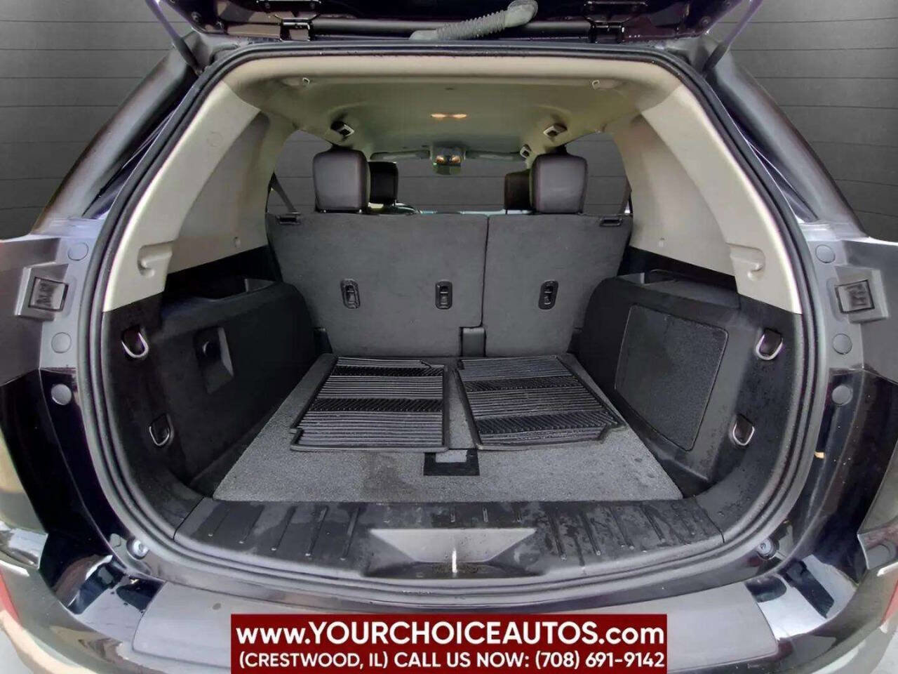 Used 2017 GMC Terrain SLT FWD image 31