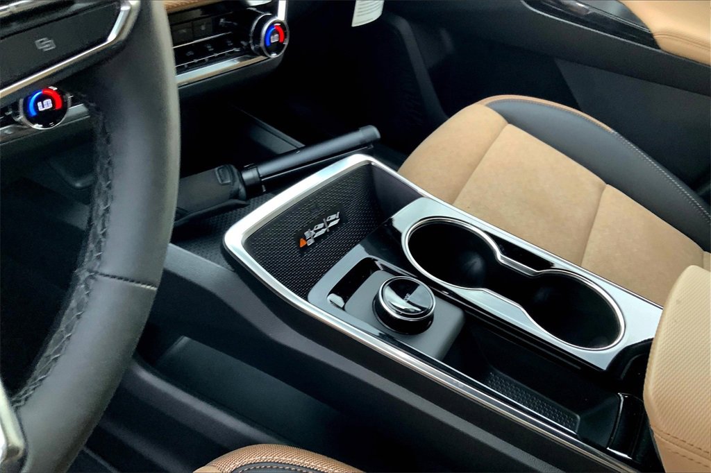 New 2026 Chevrolet Equinox ACTIV w/ Convenience Package III image 9