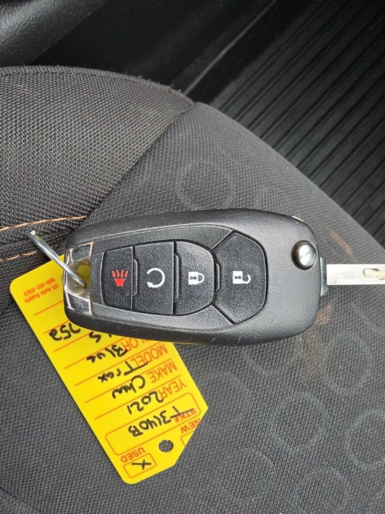 Used 2021 Chevrolet Trax LS w/ Tint and Cruise Package FWD image 13