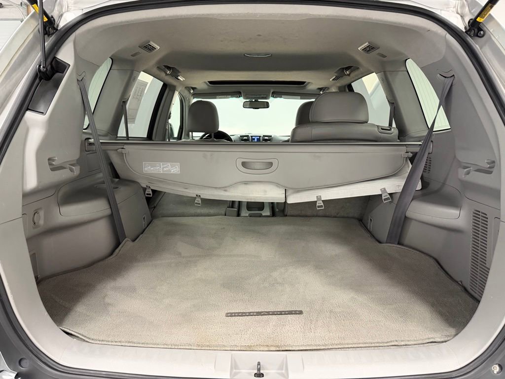 Used 2010 Toyota Highlander Limited image 28