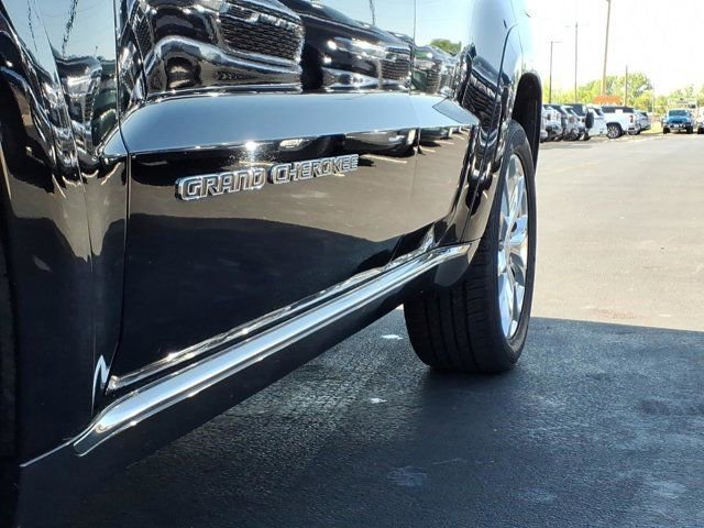 Used 2021 Jeep Grand Cherokee Summit image 36