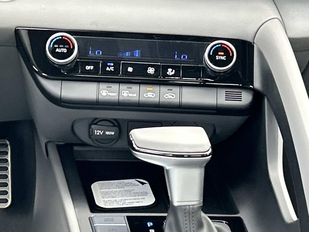 New 2026 Hyundai Elantra Sport image 23