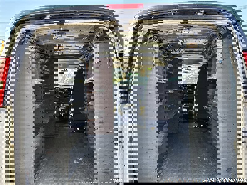 Used 2011 Chevrolet Express 2500 image 6