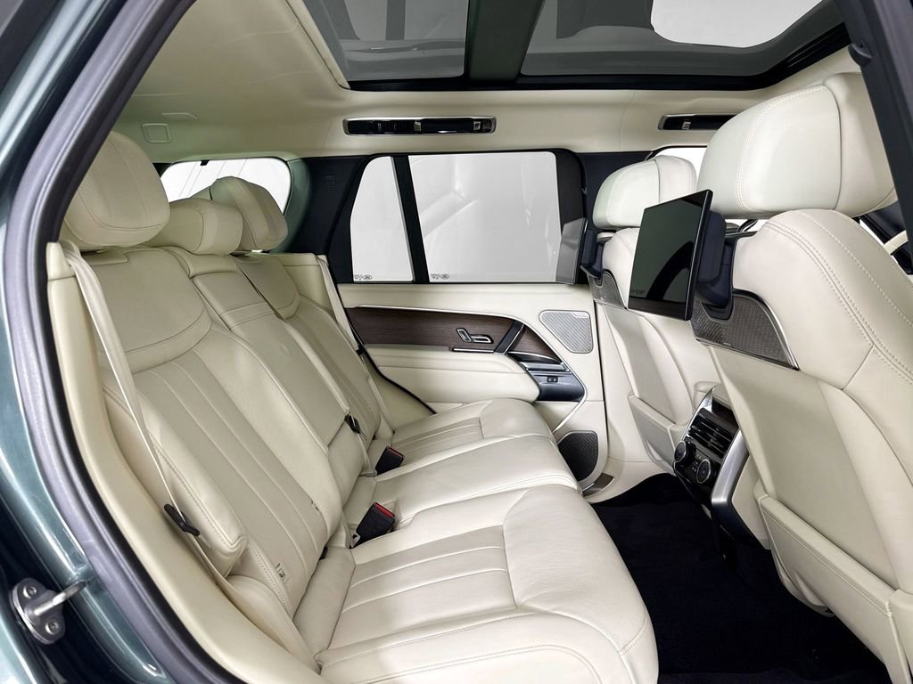 Used 2023 Land Rover Range Rover Autobiography AWD/4WD image 15