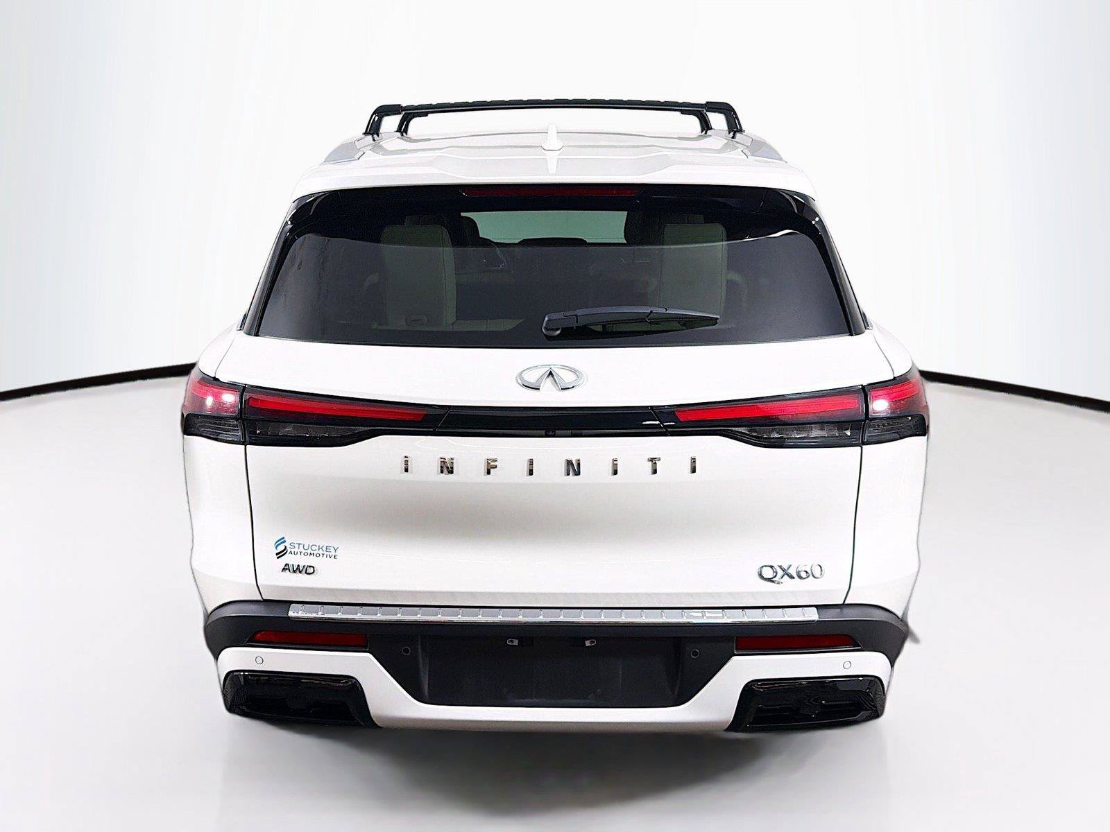 Used 2023 INFINITI QX60 Luxe w/ Cargo Package AWD/4WD image 10