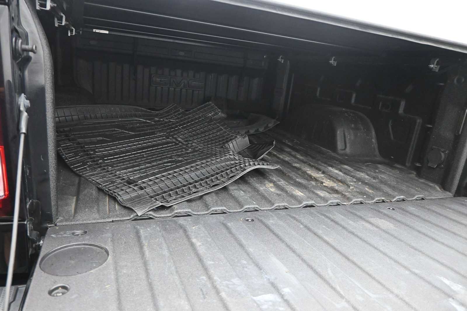 Used 2023 GMC Sierra 1500 Elevation AWD/4WD image 15