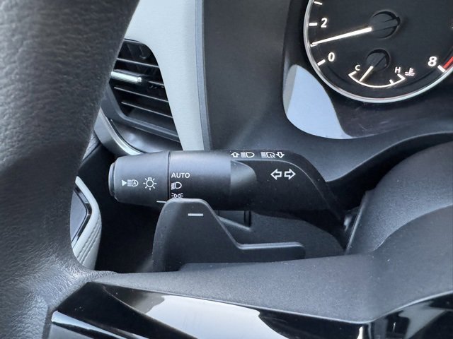 Used 2023 Nissan Rogue SV image 24