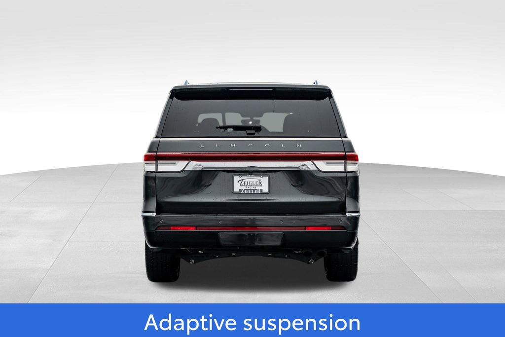 Used 2023 Lincoln Navigator Reserve image 6