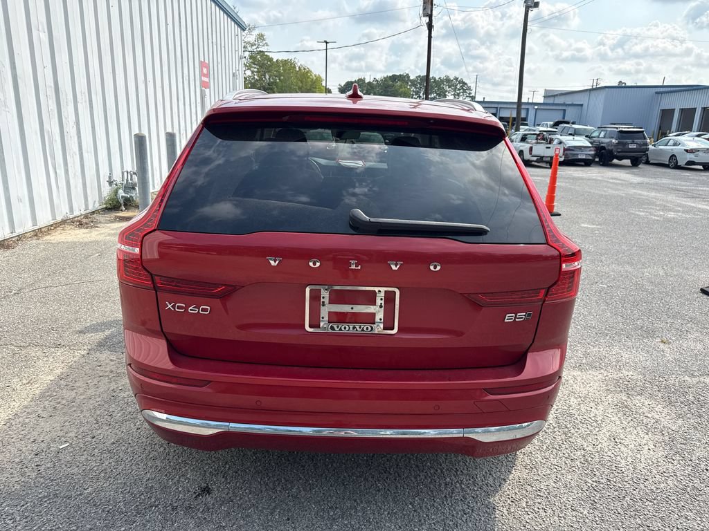 Used 2022 Volvo XC60 B5 Inscription w/ Advanced Package AWD/4WD image 7