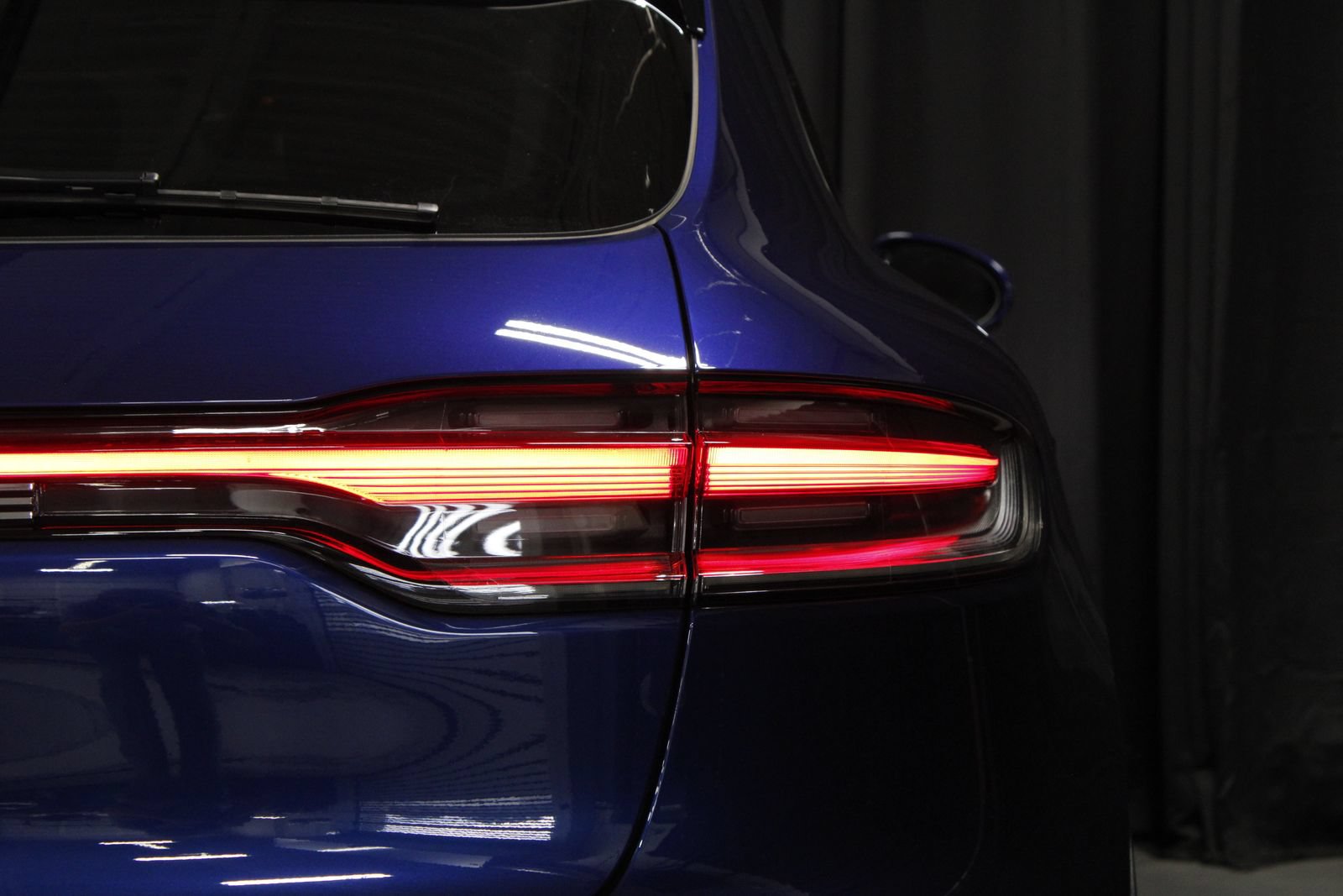 New 2026 Porsche Macan AWD/4WD image 12