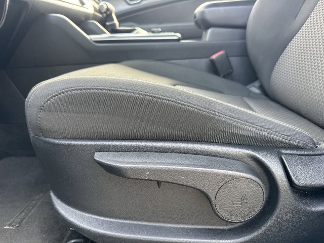 Used 2024 Kia Sportage LX FWD image 17