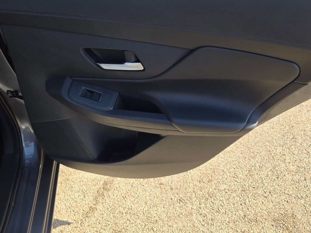 New 2026 Nissan Sentra SV w/ SV Convenience Package image 9