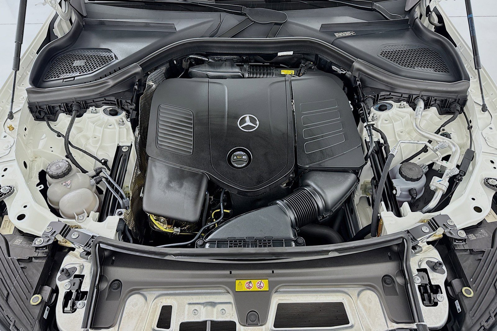 Certified 2026 Mercedes-Benz GLC 300 image 11