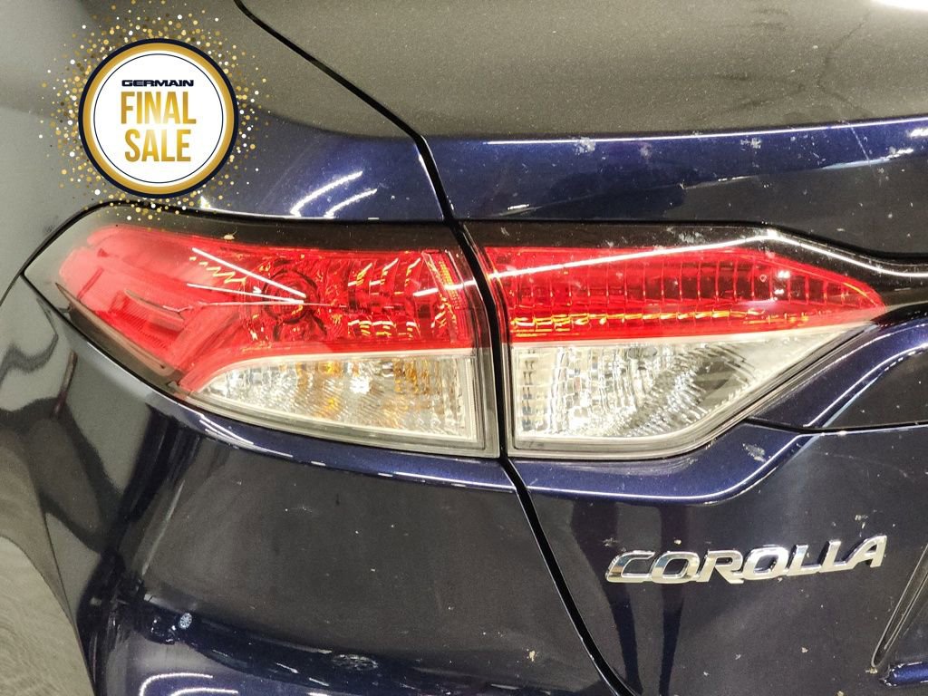 Used 2025 Toyota Corolla LE image 13
