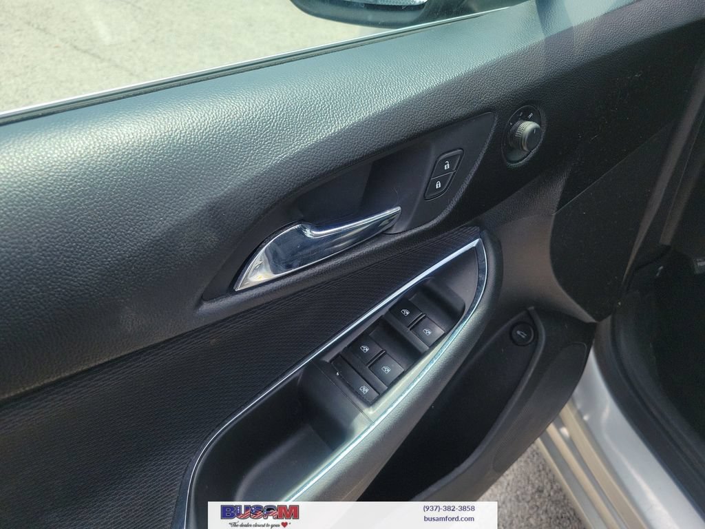Used 2017 Chevrolet Cruze LT FWD image 13