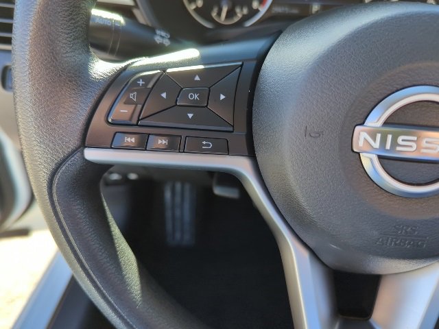 Used 2023 Nissan Altima 2.5 SV image 12