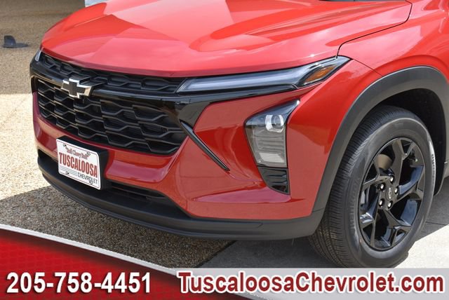 New 2026 Chevrolet Trax LT w/ Midnight Edition FWD image 31