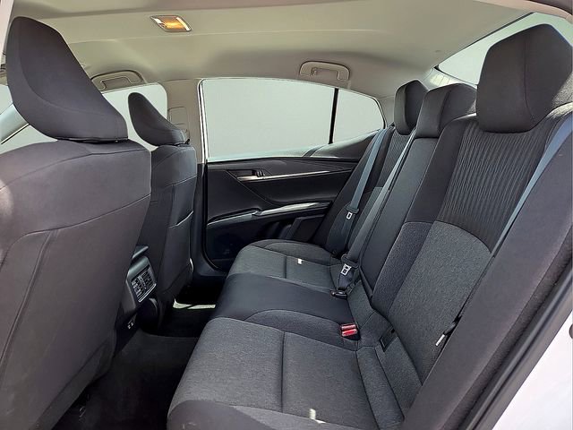 Used 2025 Toyota Camry LE image 13