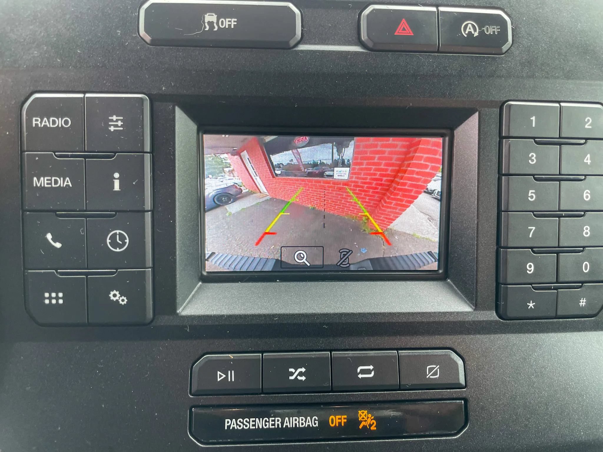 Used 2018 Ford F150 XLT AWD/4WD image 24