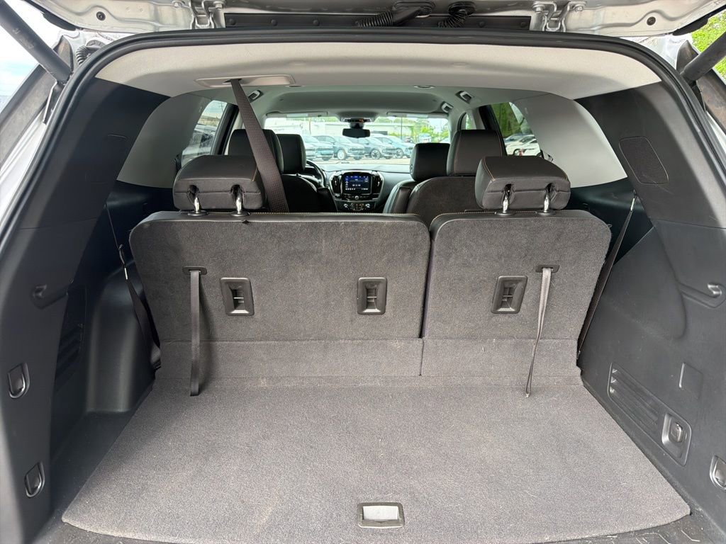 Used 2021 Chevrolet Traverse RS image 26