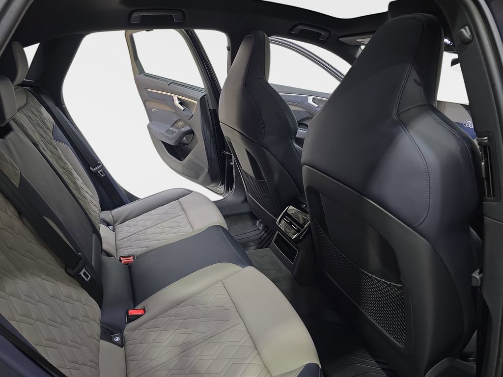 New 2026 Audi A6 Prestige AWD/4WD image 11