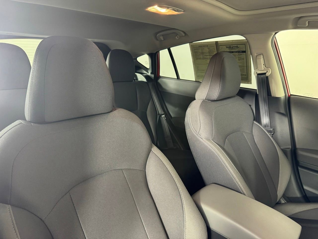 Used 2025 Subaru Crosstrek 2.0i Premium image 40