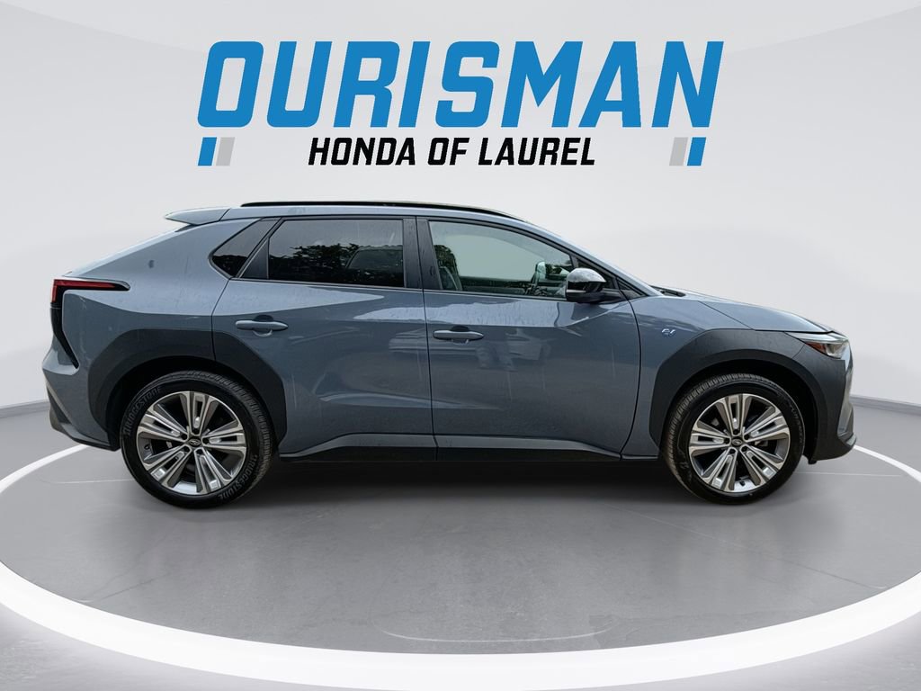 Used 2023 Subaru Solterra AWD image 9