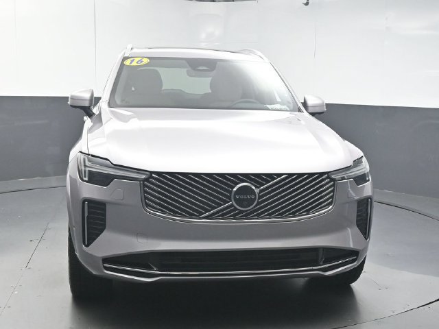 Used 2026 Volvo XC90 B6 Plus AWD/4WD image 3
