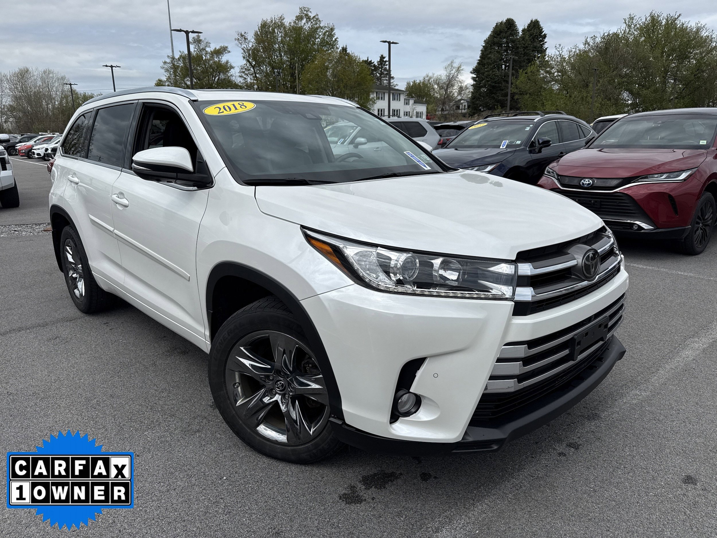 Used 2018 Toyota Highlander Limited Platinum AWD/4WD image 1