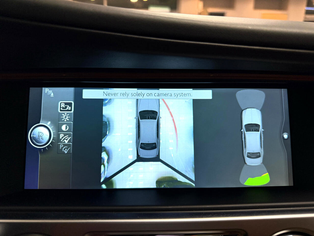 Used 2011 Rolls-Royce Ghost image 23