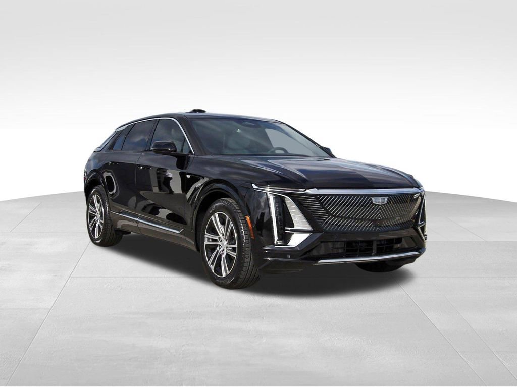 New 2026 Cadillac Lyriq Luxury