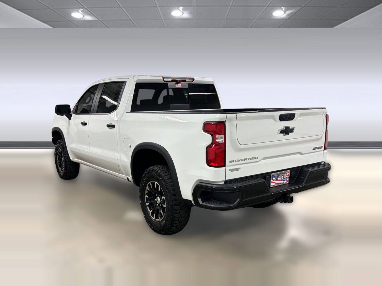 Used 2024 Chevrolet Silverado 1500 ZR2 w/ Technology Package AWD/4WD image 2