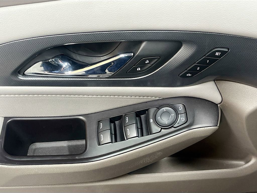 Used 2020 Chevrolet Traverse Premier image 18