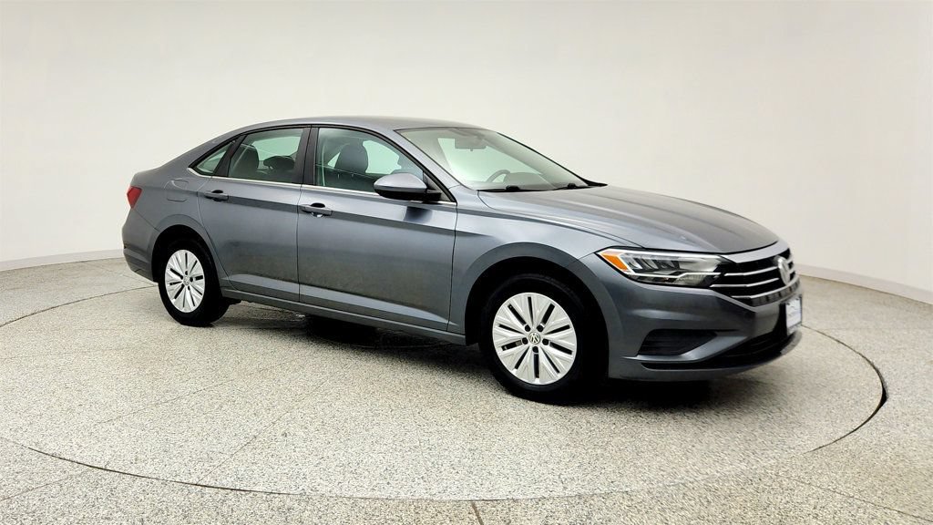 Used 2019 Volkswagen Jetta S w/ Driver Assistance Package FWD image 3