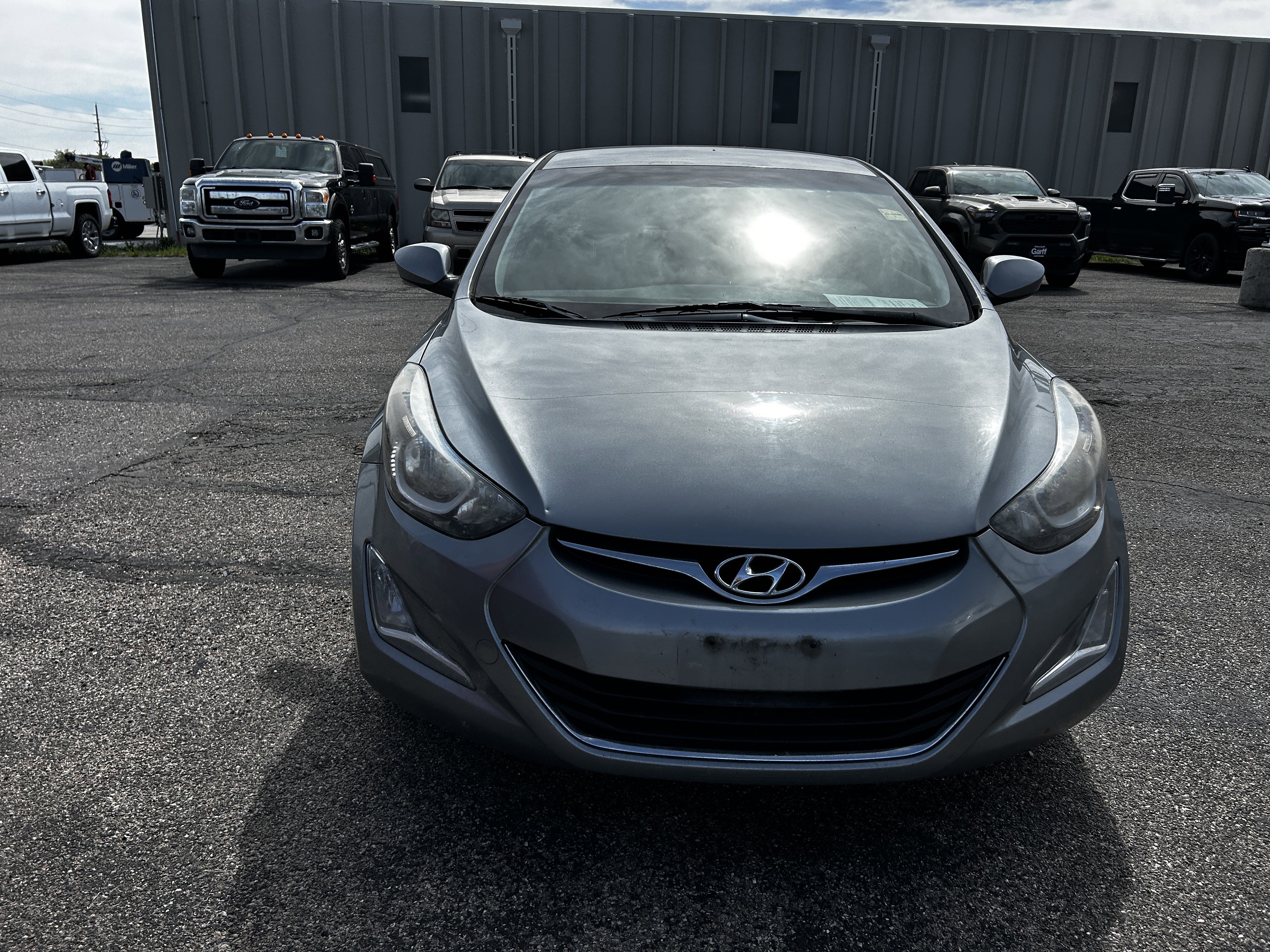 Used 2014 Hyundai Elantra SE w/ Option Group 02 FWD image 8