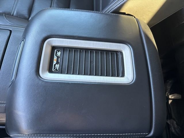 Used 2018 GMC Yukon Denali w/ Denali Ultimate Package image 21