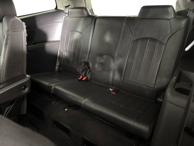 Used 2015 Chevrolet Traverse LTZ image 24